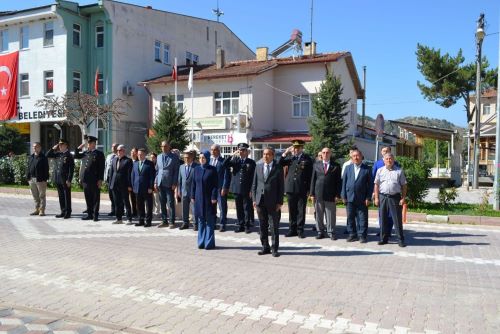 19 EYLÜL GAZİLER GÜNÜ, İLÇEMİZDE TÖRENLE KUTLANDI.